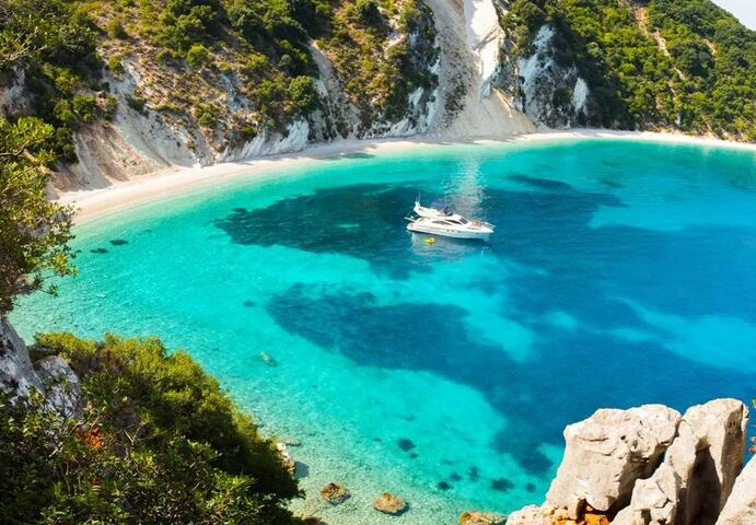 cruise beach riofrio