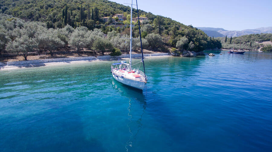 lefkas boat charters riofrio