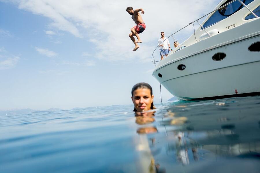 lefkas boat charters riofrio
